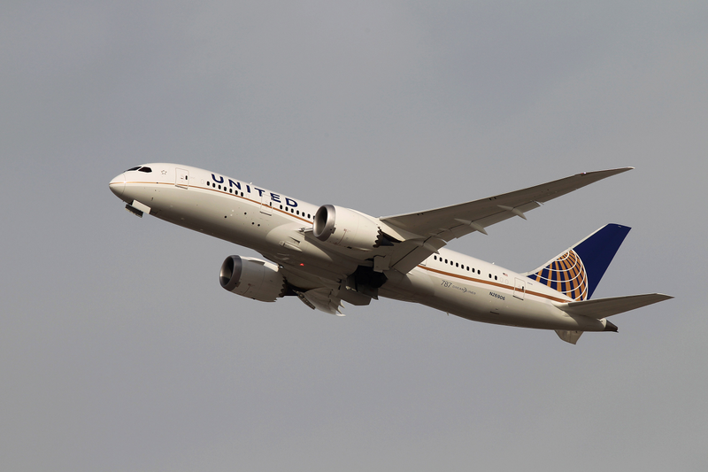 Illustration for article titled United Airlines Adds Gluten-free Options to Dining Menu